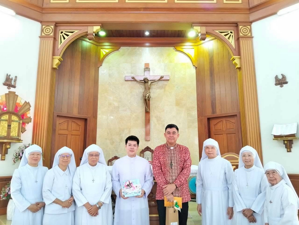 ร่วมแสดงความยินดีโอกาสวันคล้ายวันเกิดพระสังฆราชเปาโล ไตรรงค์ มุลตรี